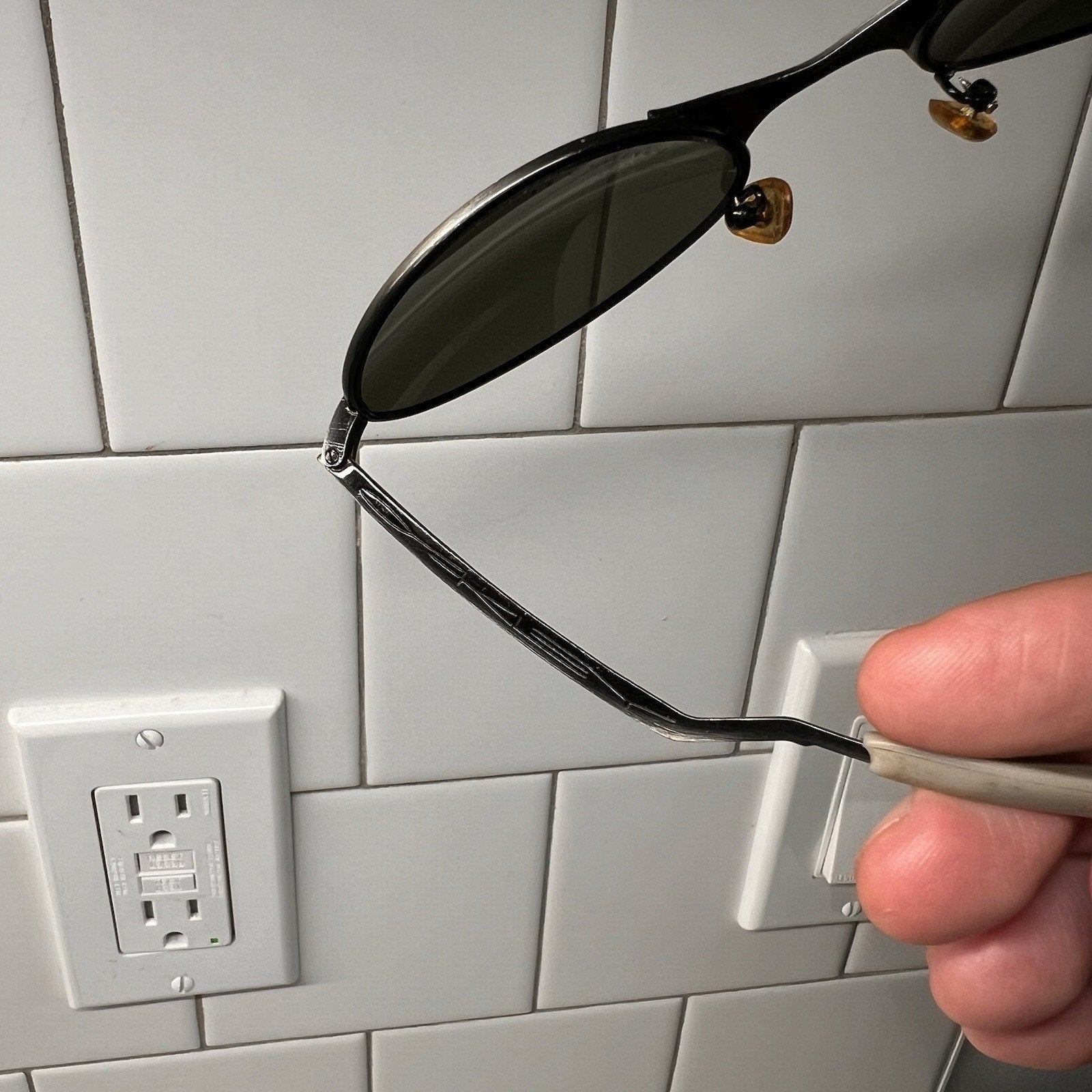OAKLEY VINTAGE RARE E WIRE TITANIUM SUNGLASSES FRAMES 1990S