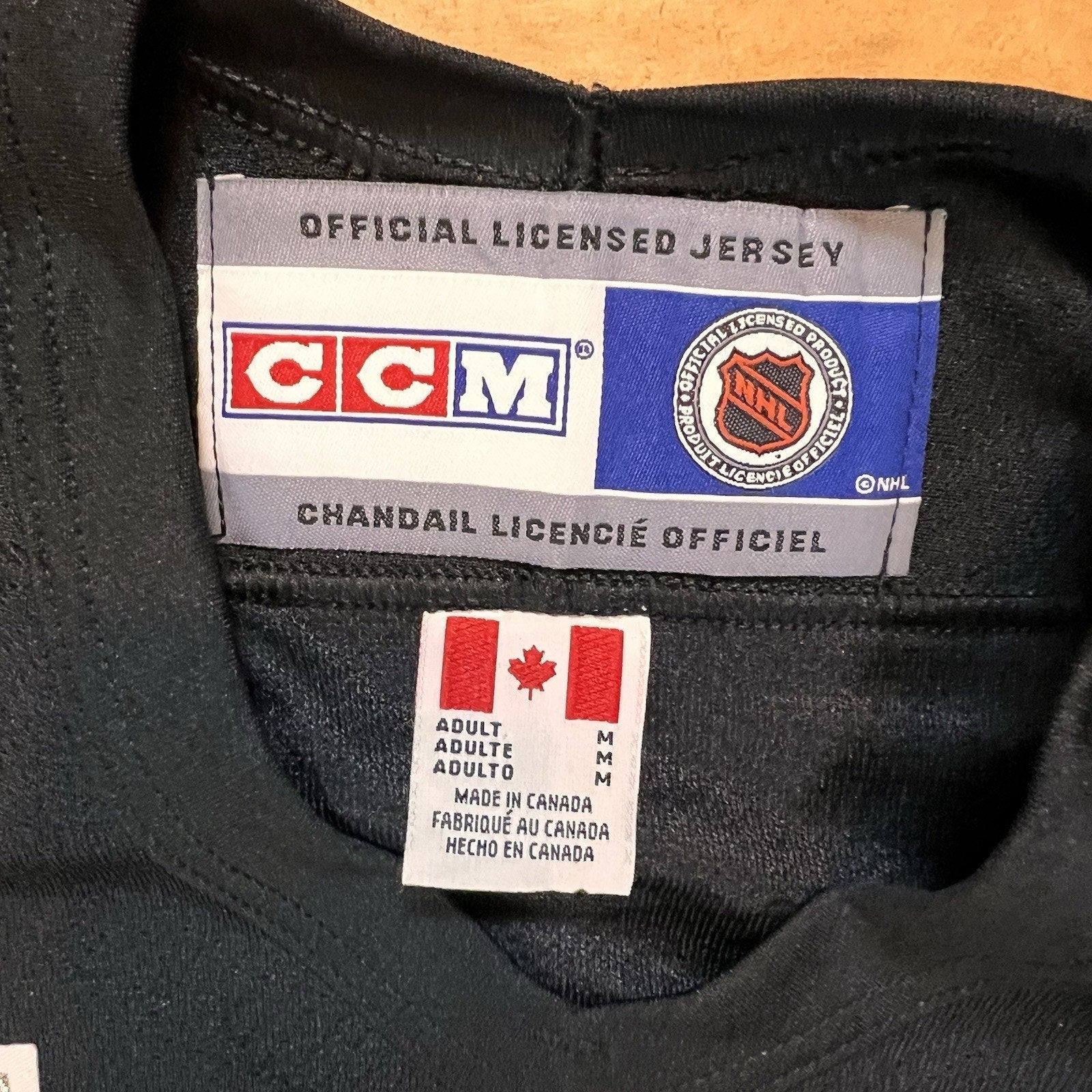 Vintage CCM New Jersey Devils Hockey Jersey Center Ice Black Adult Size Medium